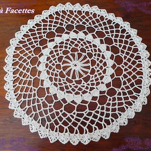 Napperon rond mandala écru au crochet napperon dentelle beige napperon attrape reves, décoration image 1