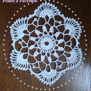 White cotton crochet doilies, doily for dream catcher, decoration 20 Centimetres