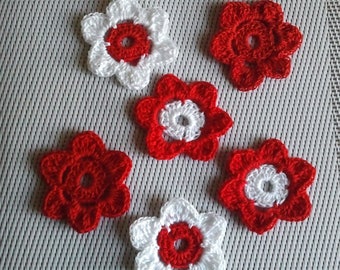 Fleurs blanche et  rouge au crochet en coton