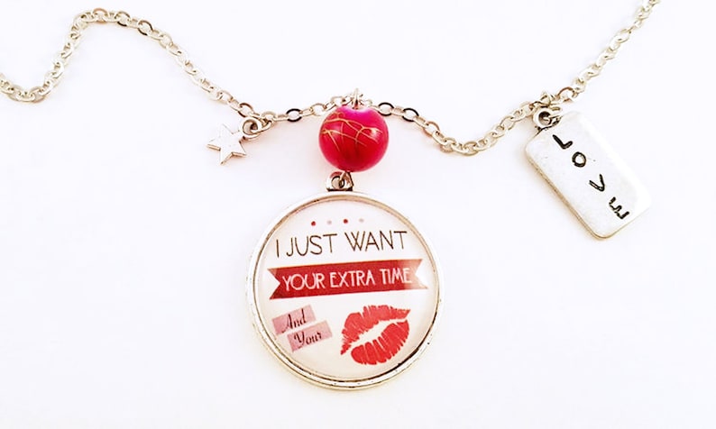 Collier Original Rouge Pourpre, I Just Want Your ExtraTimes, Kiss, Prince, Chanson, Paroles, Amour, Romantique, Bijou Créateur, A Offrir image 1