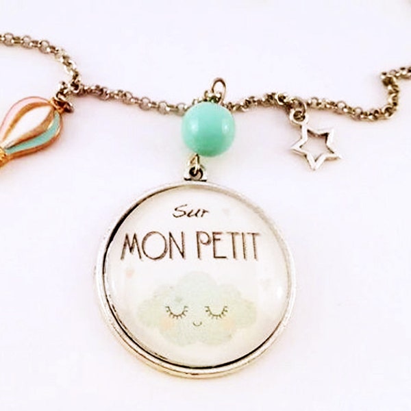 Collier-Sautoir Fantaisie, Pendentif Original, Cabochon Sur Mon Petit Nuage, Perle Verte Pastel, Chaine Argentée,  Bijou Mignon, Fait-Main