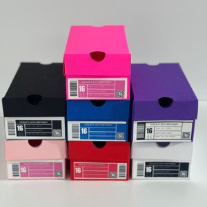 Schuh-Box-Gastgeschenk | Sneakerparty | Geschenkbox | Sneaker Party| Komplett Montiert | Gastgeschenke | Schuhkarton mit Ihrem Logo | Sneakerball