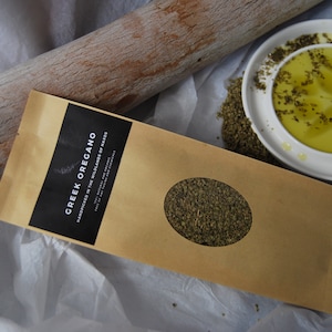 20gr/0.705 oz organic and natural Greek Oregano - handpicked and hand crushed - purest quality