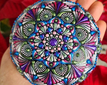 Original mandala,Colorful mandala,Dotted mandala,Dot painting,Dot mandala,Mandala painting,Wooden circle,Mandala design,Mandala artwork