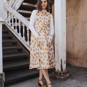 PDF Sewing Pattern - Wrap Pinafore - Reversible Midi Dress - Beginner - Size Inclusive - Video Tutorial - Ginkgo Pinafore