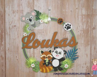 Door wreath with personalized first name, little panda and red panda crown, panda decoration, baby room decoration, door plaque with animals