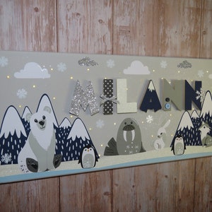 Eisscholle-Tierbild mit Vornamen, personalisierte helle Leinwand Eisbär, Kinderzimmer-Dekoration Marineblau-Grau, Geschenkidee Baby, Bild 6