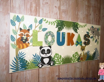 Tableau koala et animaux avec prénom, toile lumineuse animaux, tableau jungle, tableau personnalisé avec panda roux, idée cadeau déco bébé,