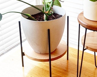 BAILEY with a SHELF - Plant stand, Metal Plant Stand, Pot Plant Stand, Side Table