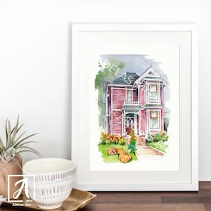 Puede incluir: Pintura acuarela de una casa victoriana rosa con una valla blanca y un césped verde. Hay calabazas en el césped frente a la casa.