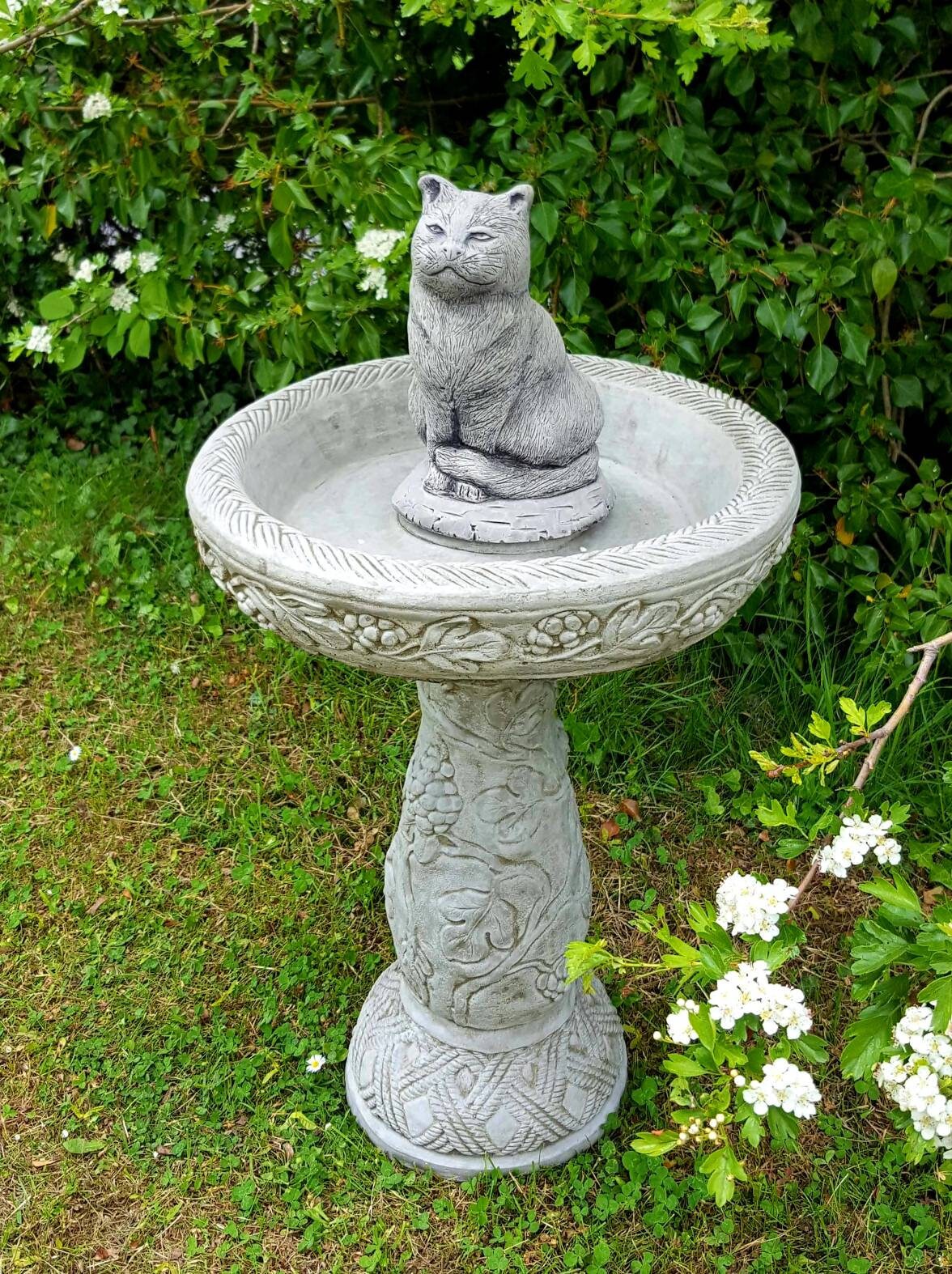 Bird Baths, Feeders & Tables Stone Bird Bath Garden Kitten Birdbath