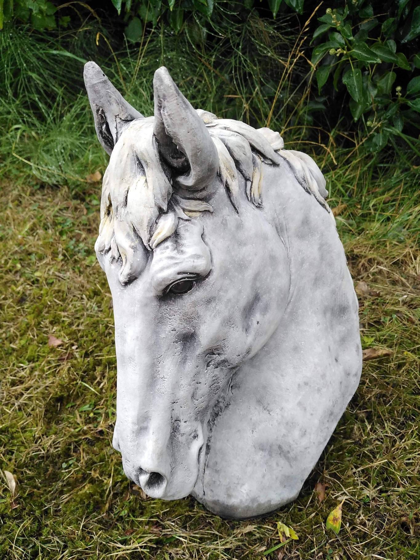 Beautiful HORSE HEAD STATUE Highly Detailed Pillar Cap Stone Etsy UK
