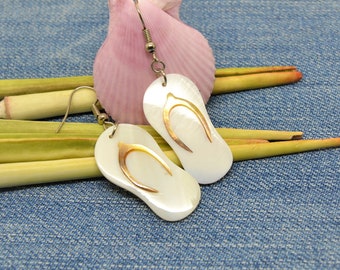 Earrings, thong, white mother-of-pearl, silver metal hooks