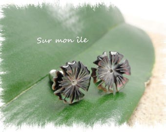 Stud Earrings, hibiscus, silver metal flowers