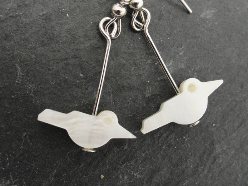 earrings, bird mother of Pearl, silver metal image 3