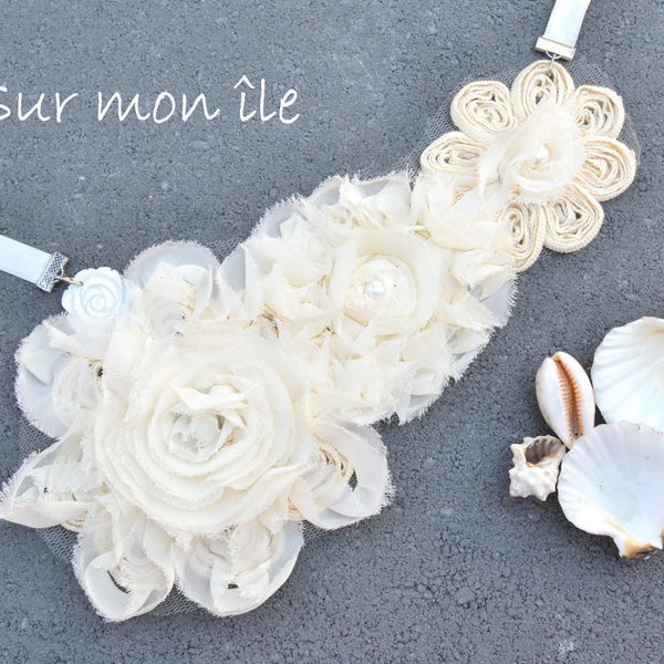 collier, ras de cou, blanc ivoire, perle d'eau douce, fleur en nacre, dentelle mousseline, pour mariage ou cérémonie
