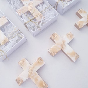 Catholic Resin Bonbomiere Cross - You choose your colours - MIN 20 PIECES