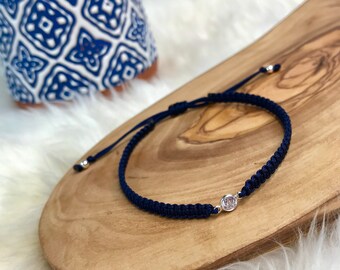 Marinblått makraméarmband, kubisk zirkoniaberlockarmband, blått snörearmband, marinblått armband, sterlingsilverarmband med cz, justerbart