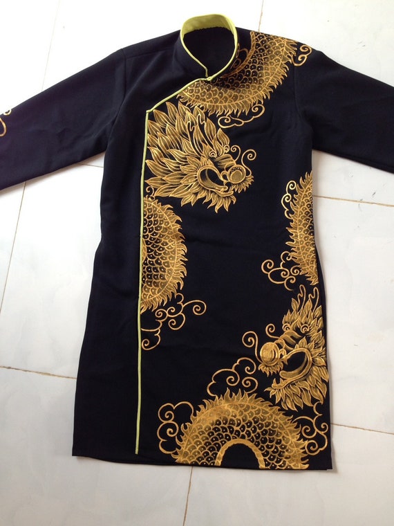 Black ao dai for men, Vietnamese traditional long dress, ao dai chu re, ao  dai nam, Black, hand drawing