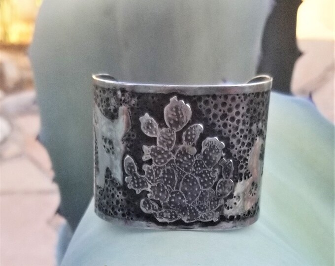 Silver Prickly Pear & Gekko Cuff