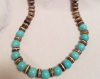 23" Howlite And Wooden Beaded Necklace