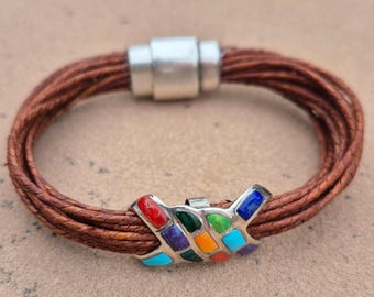 16-Strand Brown Leather Bracelet