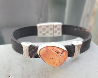 Spiny Oyster Leather Bracelet