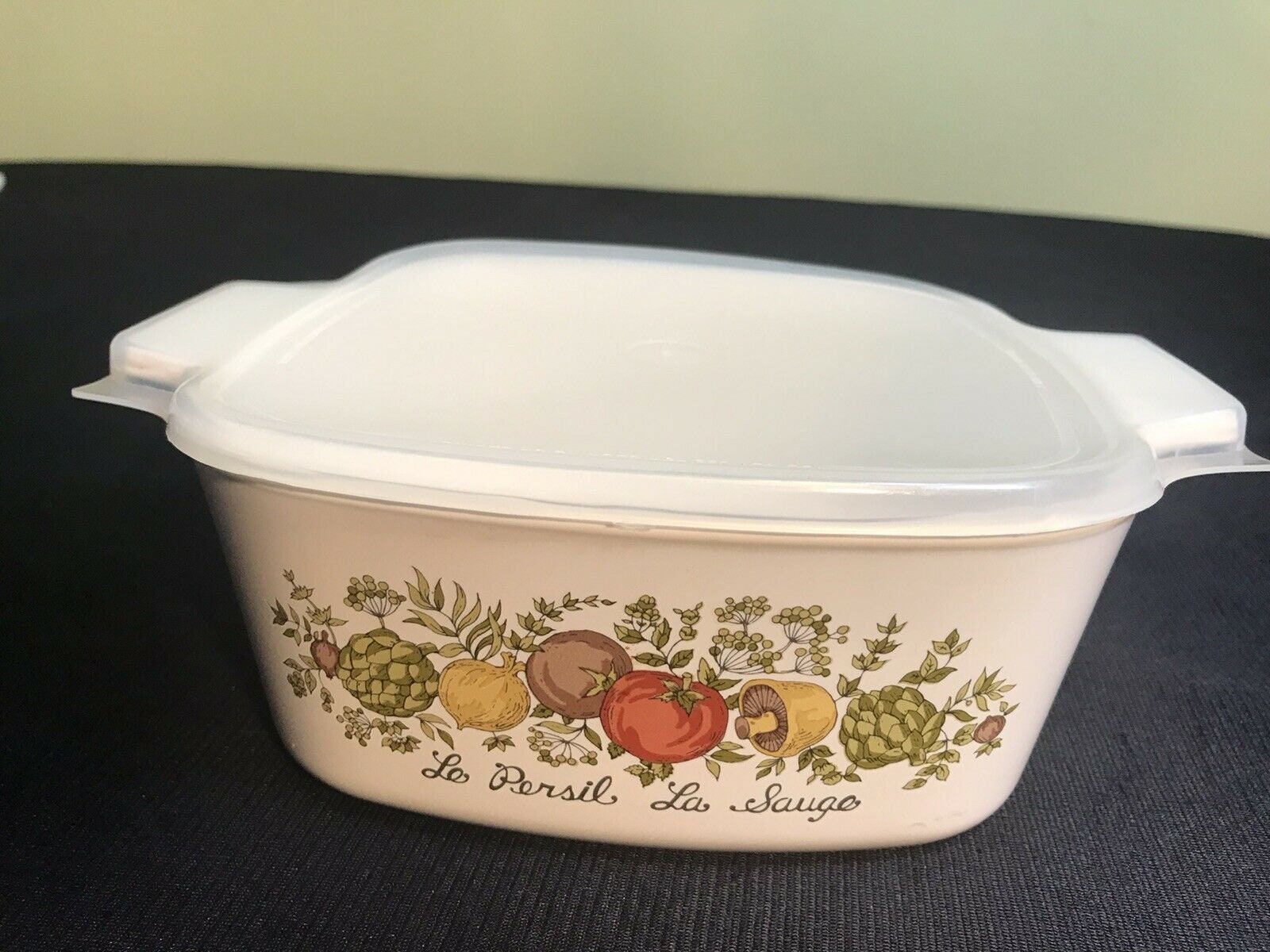 Vintage Corning Ware 70's - 1.5 Quart Le Persil La Sauge SPICE O
