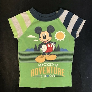 Vintage 90’s Disney Store Mickey Mouse’s Adventure Outdoor Shirt Sz 8