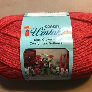 Vintage WINTUK 4 by Caron - PERSIMMON (0058) 3.5 oz Skein 4ply - 100% Acrylic
