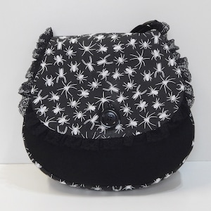 Spider Queen Gothic Messenger Bag – Handmade Gothic Crossbody Purse, Halloween Spider Handbag, Spooky Gift