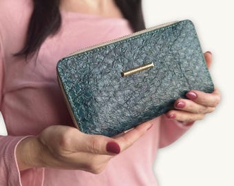 Exotic Leather Wallet | Chrysocolla Fish Leather, Beige Trim | Handmade Zip Wallet | Ambani Kenya