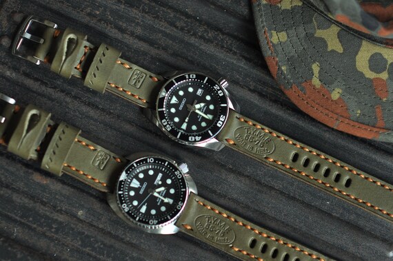 army color watch
