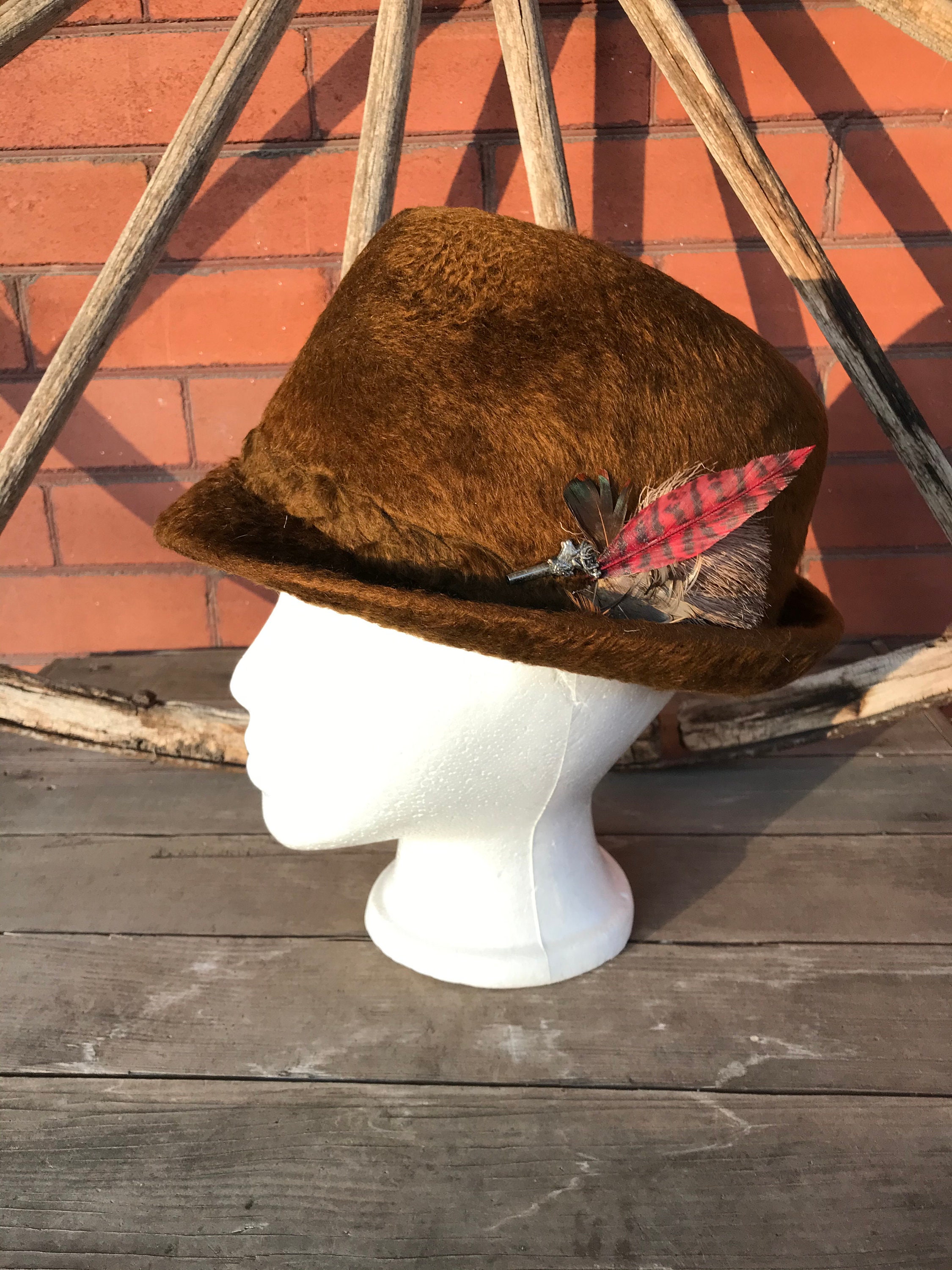 Vintage Dobbs Golden Coach Canadian 