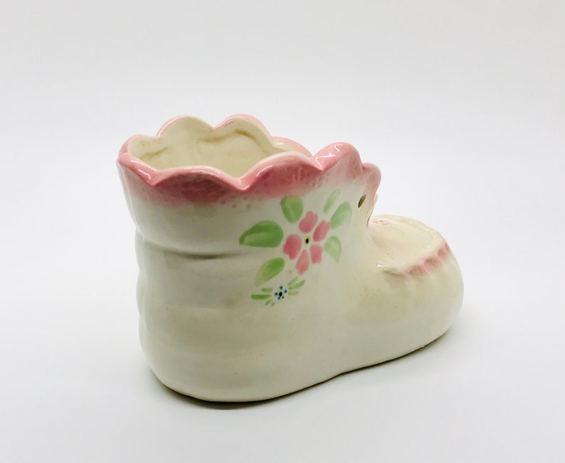 vintage indoor planter baby shoes pink ceramic shoe baby room Vintage Ceramic Pink Baby shoe indoor planter baby girl vintage planters