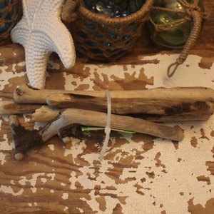 5 Small Surf Tumbled California Driftwood Sticks for Macrame Beach Decor Craft Supplies 9 1/4&quot;-13 1/4&quot; #2003