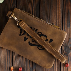 Bolsa de pulso de couro - Porta-documentos de viagem - Embreagem de viagem personalizada - Bolsa com zíper de pulso - Embreagem de couro com alça de pulso