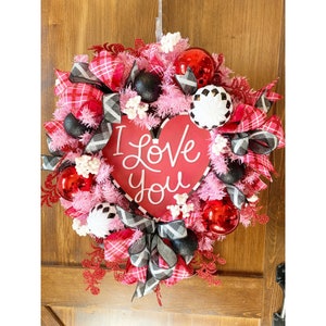 Valentine Front Door Wreath, Deco Mesh Wreath for Valentines Day, Pink and red Wreath, Valentine Door Hanger, Valentines gift, Love Decor