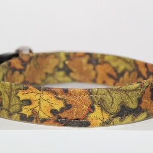 Autumn leaves dog Collar, Fall dog collar, Dog collars, Handmade dog collar, Fabric dog collar, Dog lovers, Dogs
