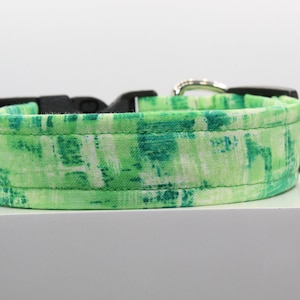 Celtic dog collar, Handmade dog collar, Custom dog collar, Fabric dog collar, Dog lovers, Dogs, St. Patrick dog collar, Collars for dogs.