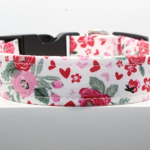Blooming love dog collar, Handmade dog collar, Custom dog collar, Fabric dog collar, Print dog collar, St. Valentine dog collar, Dog collars
