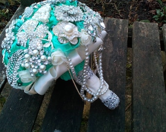 Brooch Bouquet