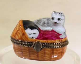 セーブルローズ台座リモージュボックスの猫の磁器の置物 - Etsy 日本