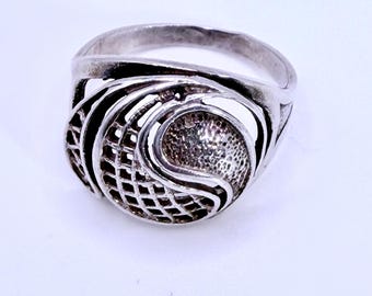 Ring Sterling Yin and Yang Design Filigree Vintage
