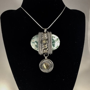 Vintage Green White Moss Agate Pendant, Filigree Silver Band, Nature, Celtic, Irish, Magical