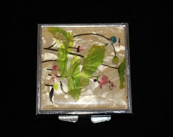 Compact Waterlily Lily Opalescent Vintage Makeup or Pillcase