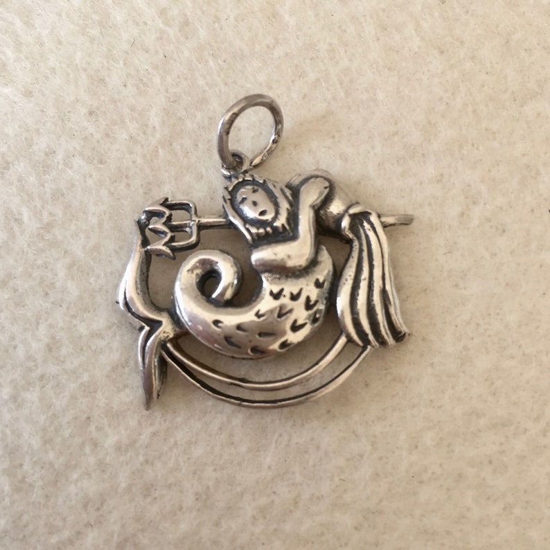 Aquarius Mermaid Zodiac Pendant Necklace Charm Sterling Silver, NO CHAIN, Vintage, Astrology Star Sign, January February Birthday Gift image 3