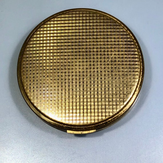 White Mother of Pearl Round Vintage Compact Brass… - image 2