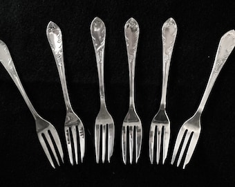 Set of 6 French Dessert Forks, Silver Plated, Vintage, Floral, Host Hostess Gift, Anniversary Gift, Wedding Gift