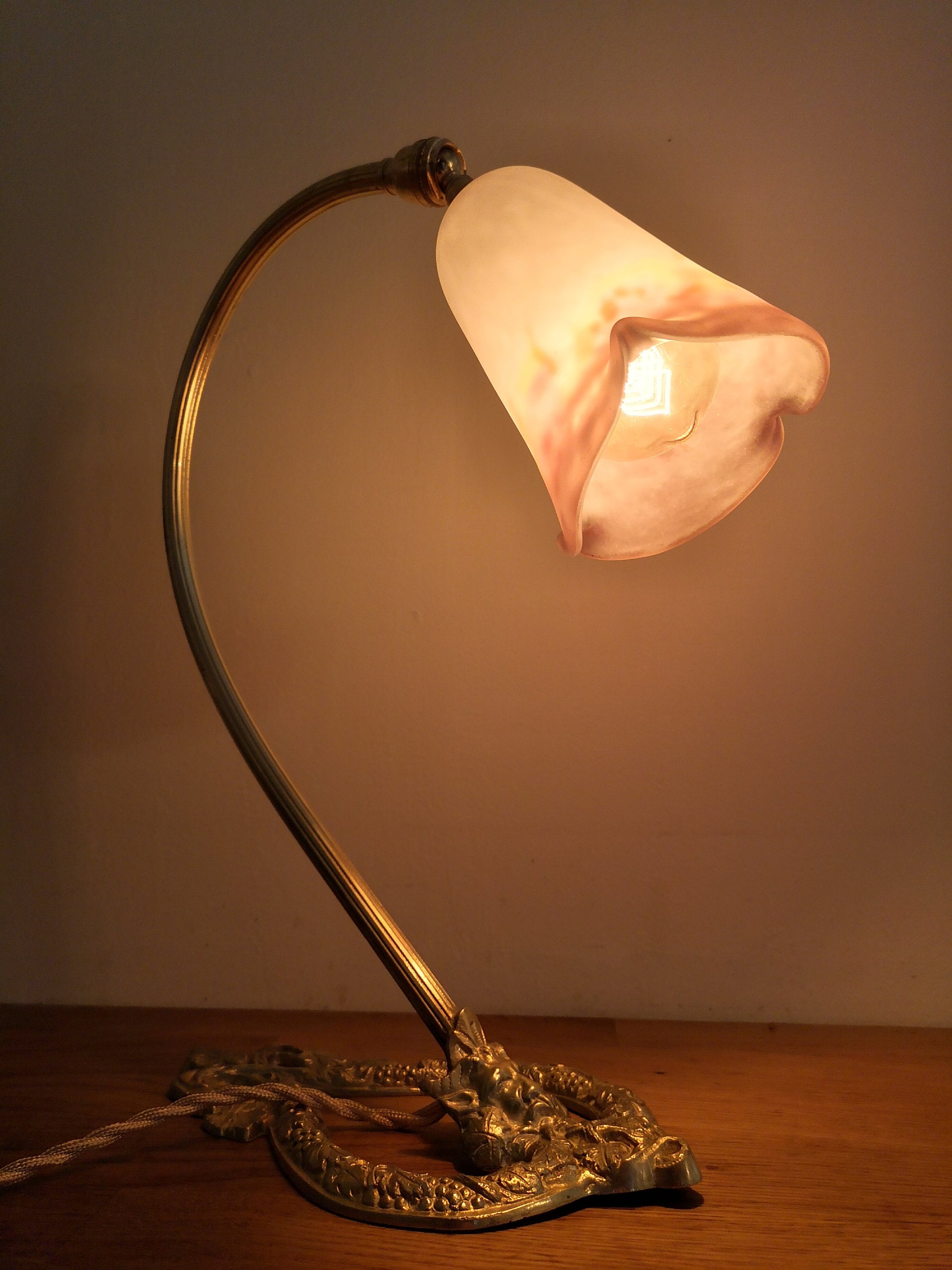 Lampe sur pied Art déco / Art nouveau en bronze représentant - Etsy France